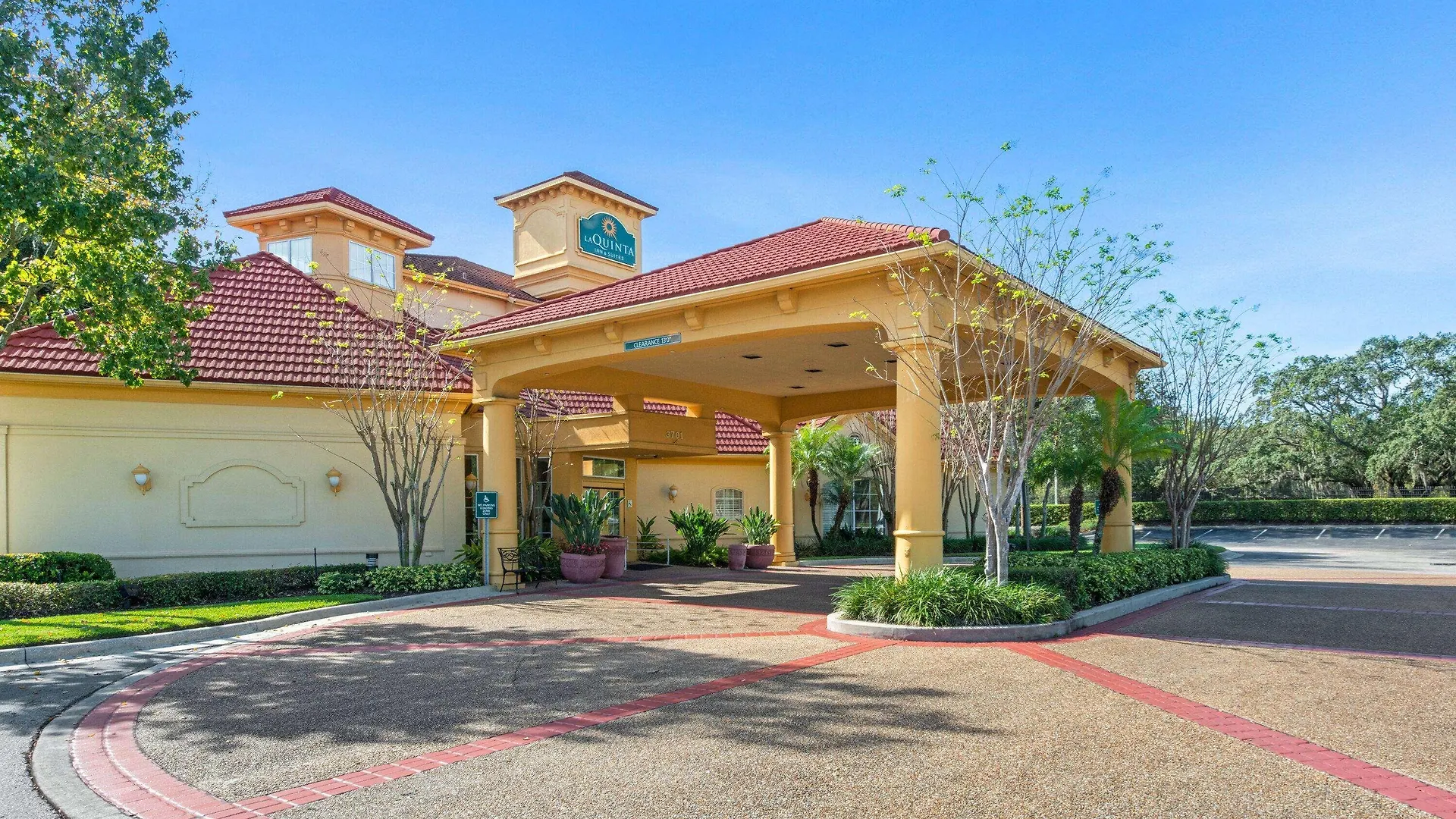 La Quinta By Wyndham Usf Hotel Tampa