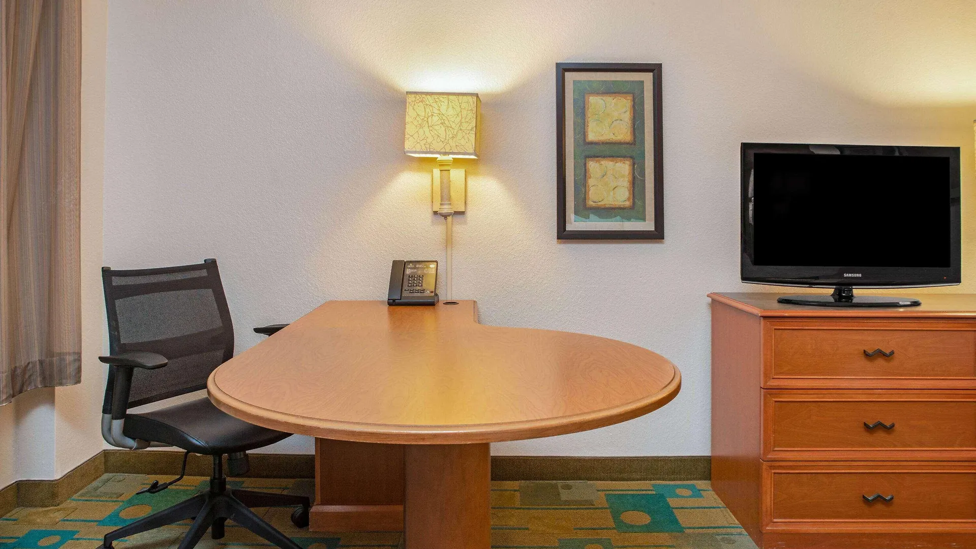 Hotel La Quinta by Wyndham USF  Tampa